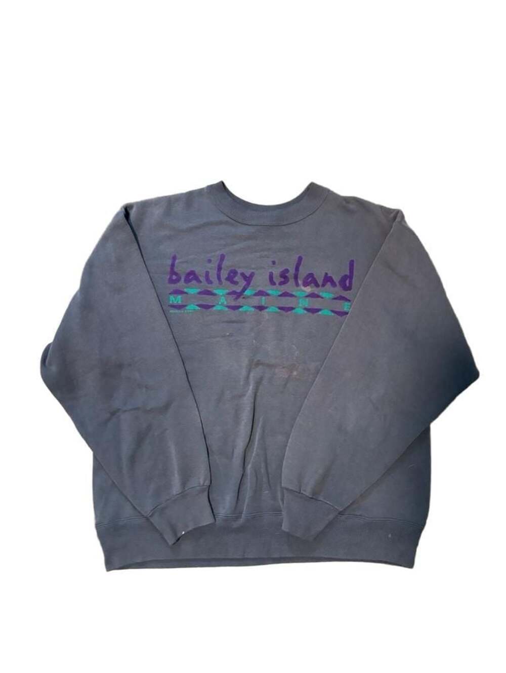 Vintage 90s Bailey Island Maine Souvenir Crewneck Hanes activewear
-Men’s Lg